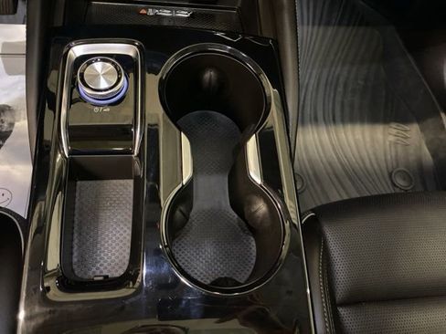 Certified 2024 Buick Envision Avenir AWD/4WD image 28
