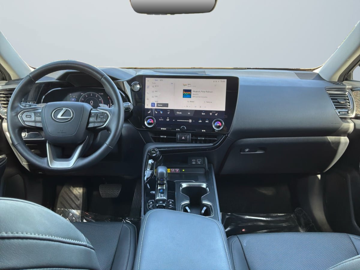 Used 2022 Lexus NX 350 AWD image 10