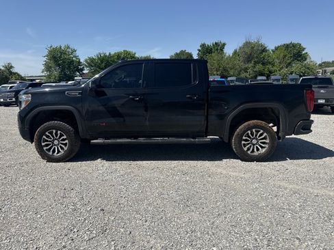 Used 2020 GMC Sierra 1500 AT4 w/ AT4 Premium Package AWD/4WD image 3