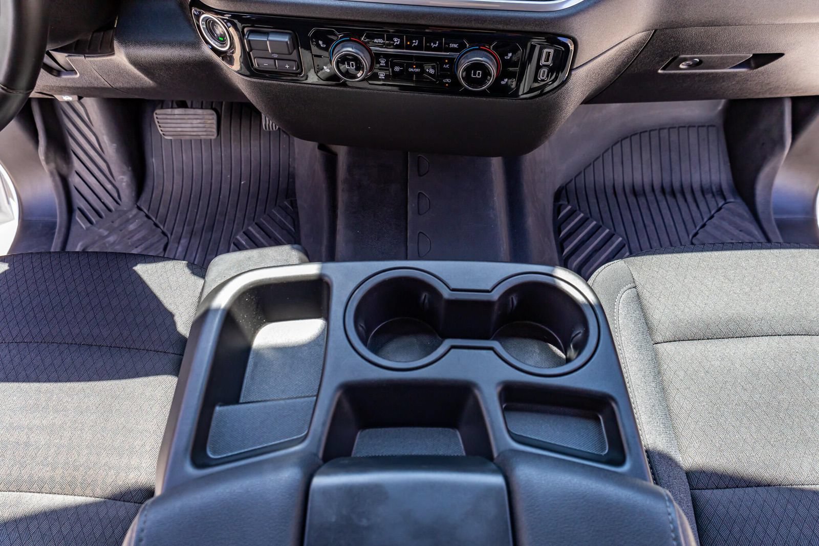 Used 2025 Chevrolet Silverado 2500 LT AWD/4WD image 25