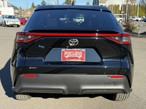 Used 2026 Toyota bZ XLE Plus image 5