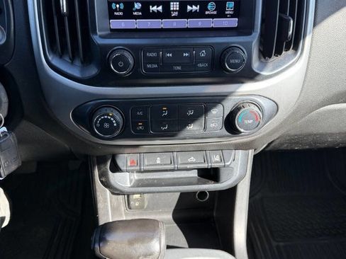 Used 2018 Chevrolet Colorado LT w/ Safety Package image 22