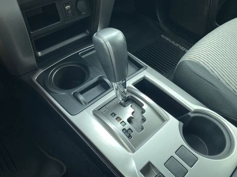 Used 2018 Toyota 4Runner SR5 RWD image 20