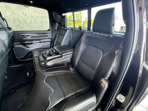 Used 2019 RAM 1500 Laramie AWD/4WD image 21