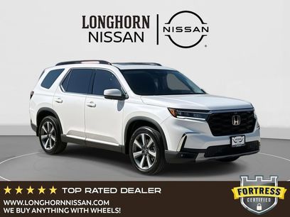 Used 2025 Honda Pilot Elite