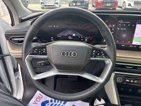 Used 2025 Audi Q5 Premium Plus w/ Premium Plus image 21