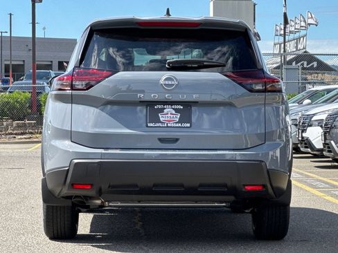 New 2026 Nissan Rogue SV FWD image 6
