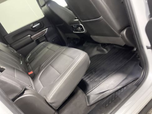 Used 2021 Chevrolet Silverado 3500 LTZ w/ LTZ Convenience Package image 21