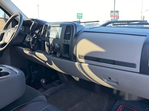 Used 2009 GMC Sierra 1500 SL AWD/4WD image 79