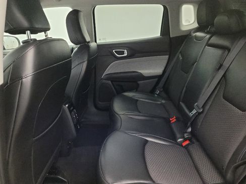 Used 2022 Jeep Compass Latitude w/ Convenience Group AWD/4WD image 18