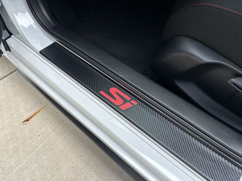 Used 2026 Honda Civic Si image 12