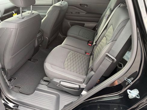 New 2026 Nissan Pathfinder SV image 14