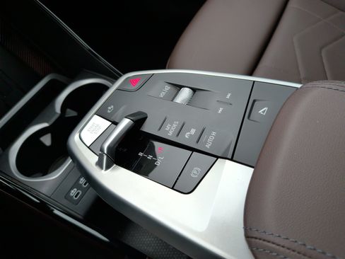 Used 2025 BMW X1 xDrive28i image 19