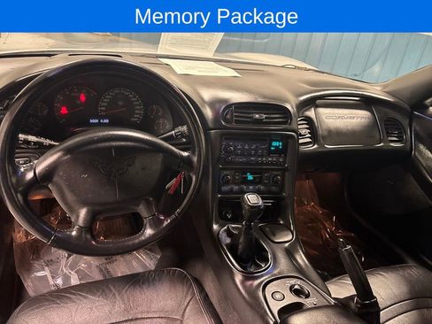 Used 2001 Chevrolet Corvette Convertible w/ Preferred Equipment Group2 image 5