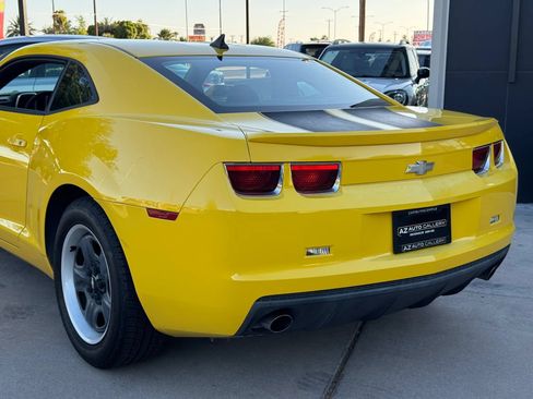 Used 2013 Chevrolet Camaro LS RWD image 41