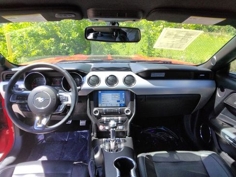 Used 2017 Ford Mustang Premium RWD image 26