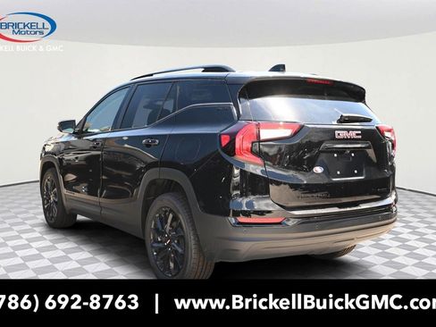New 2024 GMC Terrain SLT w/ Elevation Edition image 5