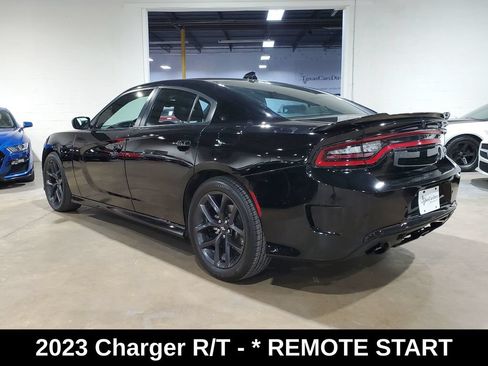 Used 2023 Dodge Charger R/T w/ Blacktop Package RWD image 11