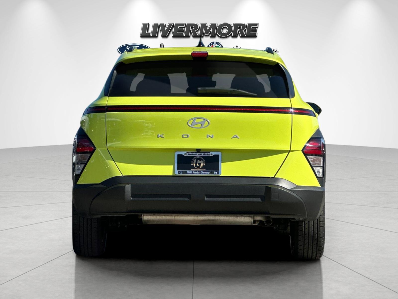 Used 2025 Hyundai Kona SEL FWD image 4