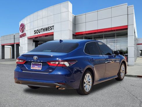 Used 2023 Toyota Camry LE FWD image 36