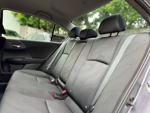 Used 2016 Honda Accord LX image 24