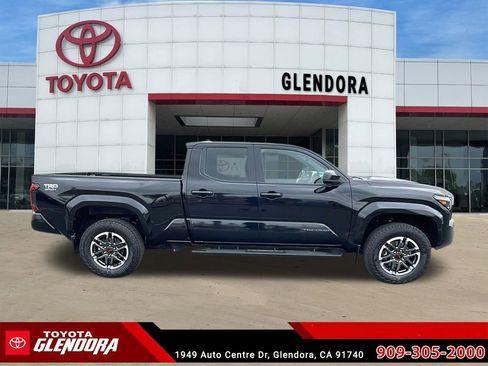 Certified 2024 Toyota Tacoma TRD Sport AWD/4WD image 2
