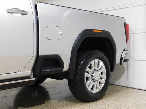 Used 2022 GMC Sierra 3500 Denali w/ Technology Package image 25