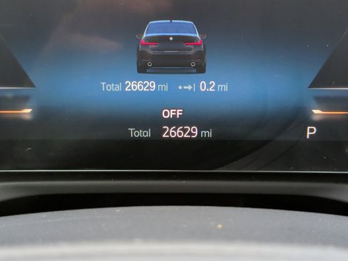 Certified 2024 BMW 330i Sedan w/ Convenience Package image 20