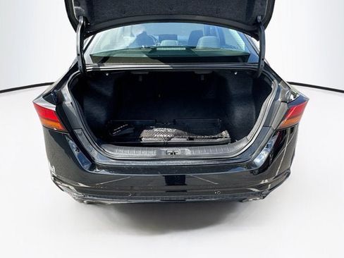 Used 2025 Nissan Altima 2.5 SV w/ SV Special Edition Package AWD/4WD image 21