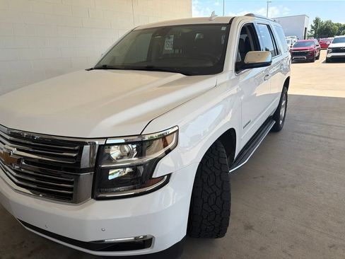 Used 2020 Chevrolet Tahoe Premier AWD/4WD image 3