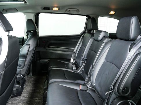 Used 2025 Honda Odyssey EX-L image 14