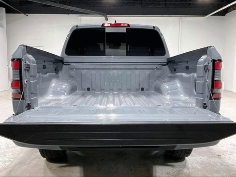 Used 2025 Nissan Frontier PRO-4X AWD/4WD image 34