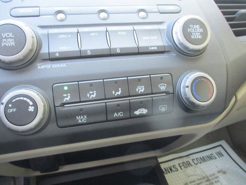 Used 2010 Honda Civic LX image 28