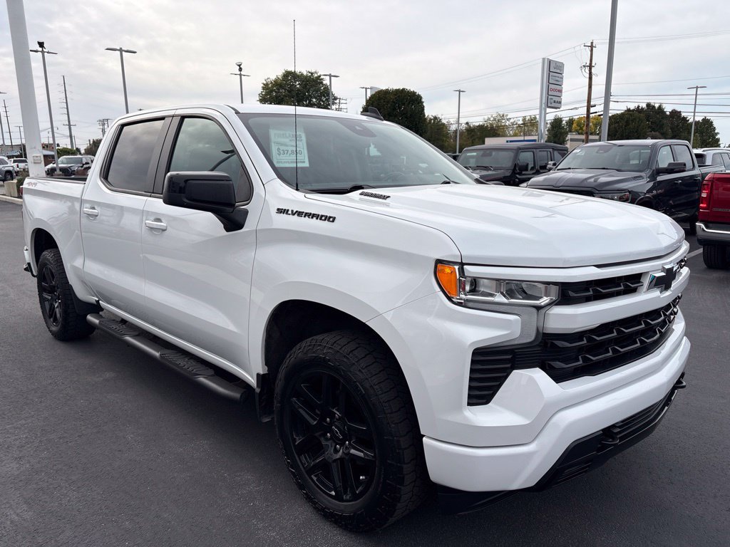 Used 2023 Chevrolet Silverado 1500 RST w/ All Star Edition Plus AWD/4WD image 7