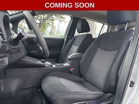 Used 2022 Nissan Leaf S FWD image 8
