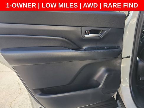 Used 2024 Toyota Grand Highlander AWD Hybrid image 20