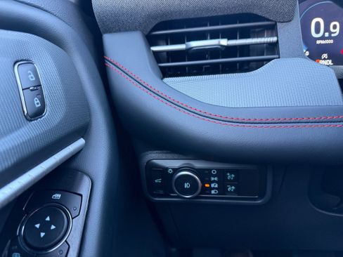 New 2026 Ford Explorer ST-Line w/ ST-Line Street Pack image 41