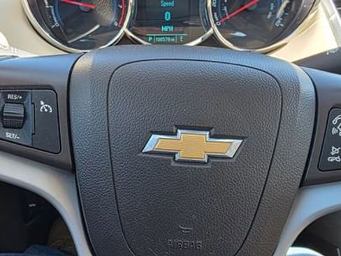 Used 2014 Chevrolet Cruze LTZ w/ Enhanced Safety Package FWD image 18