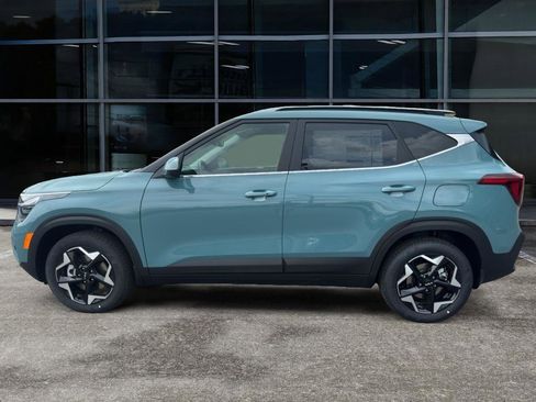 New 2026 Kia Seltos EX image 8