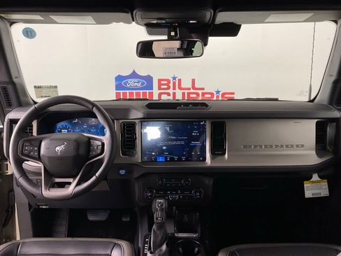 New 2026 Ford Bronco Outer Banks image 18