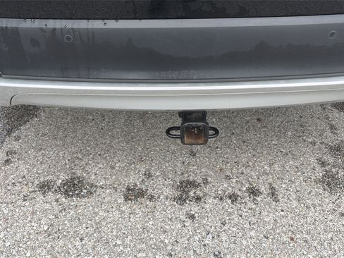 Used 2021 Honda Pilot Touring image 15