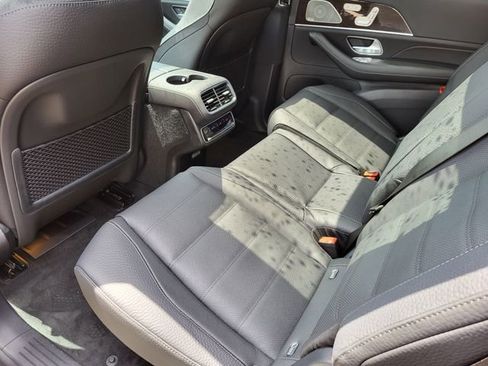 New 2025 Mercedes-Benz GLS 580 4MATIC image 34