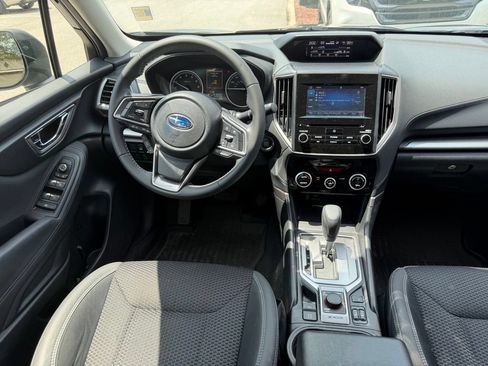 Used 2020 Subaru Forester Premium AWD/4WD image 22