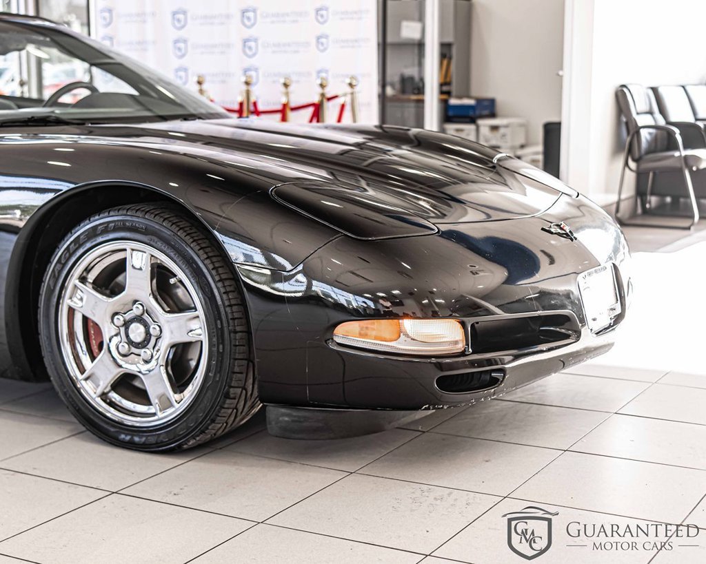 Used 1998 Chevrolet Corvette Convertible w/ Memory Pkg RWD image 4