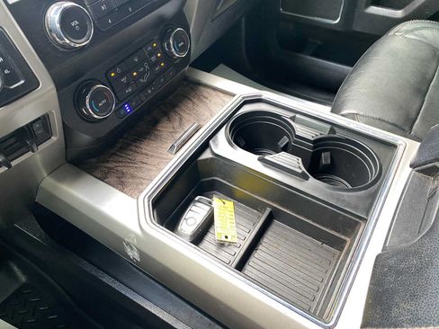 Used 2019 Ford F350 Lariat w/ Lariat Ultimate Package AWD/4WD image 22