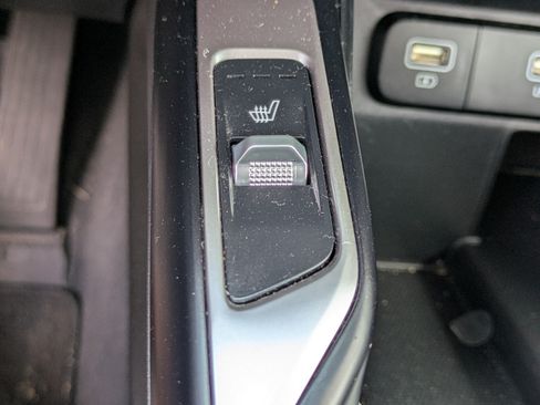 Used 2021 Kia Sorento S FWD image 28