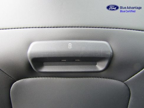 Certified 2025 Ford Expedition Platinum AWD/4WD image 27