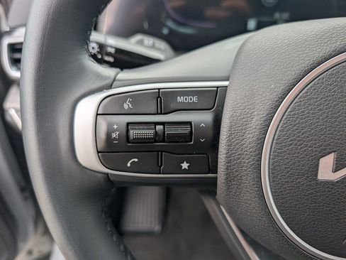 Certified 2025 Kia Sportage X-Line w/ Premium Package AWD/4WD image 17