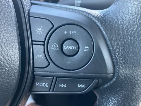Certified 2026 Toyota Corolla Cross L FWD image 19