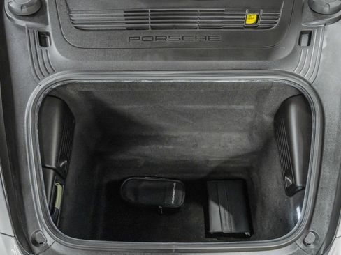 Used 2016 Porsche Boxster Spyder image 18